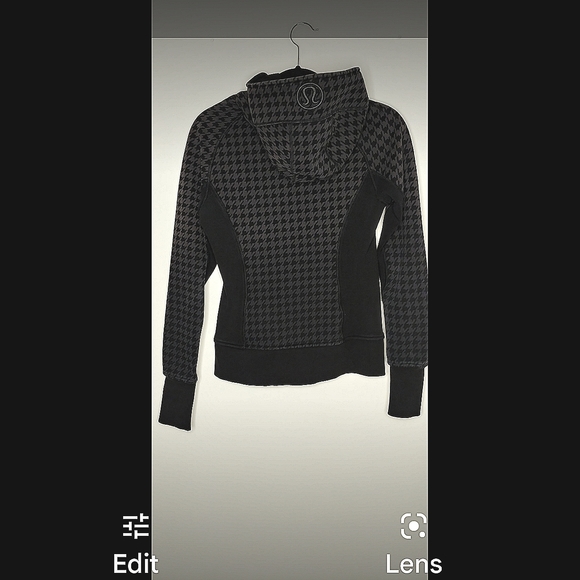 Lulu Lemon woman's scuba hoodie rare pattern , black and grey size 6 - Picture 2 of 3